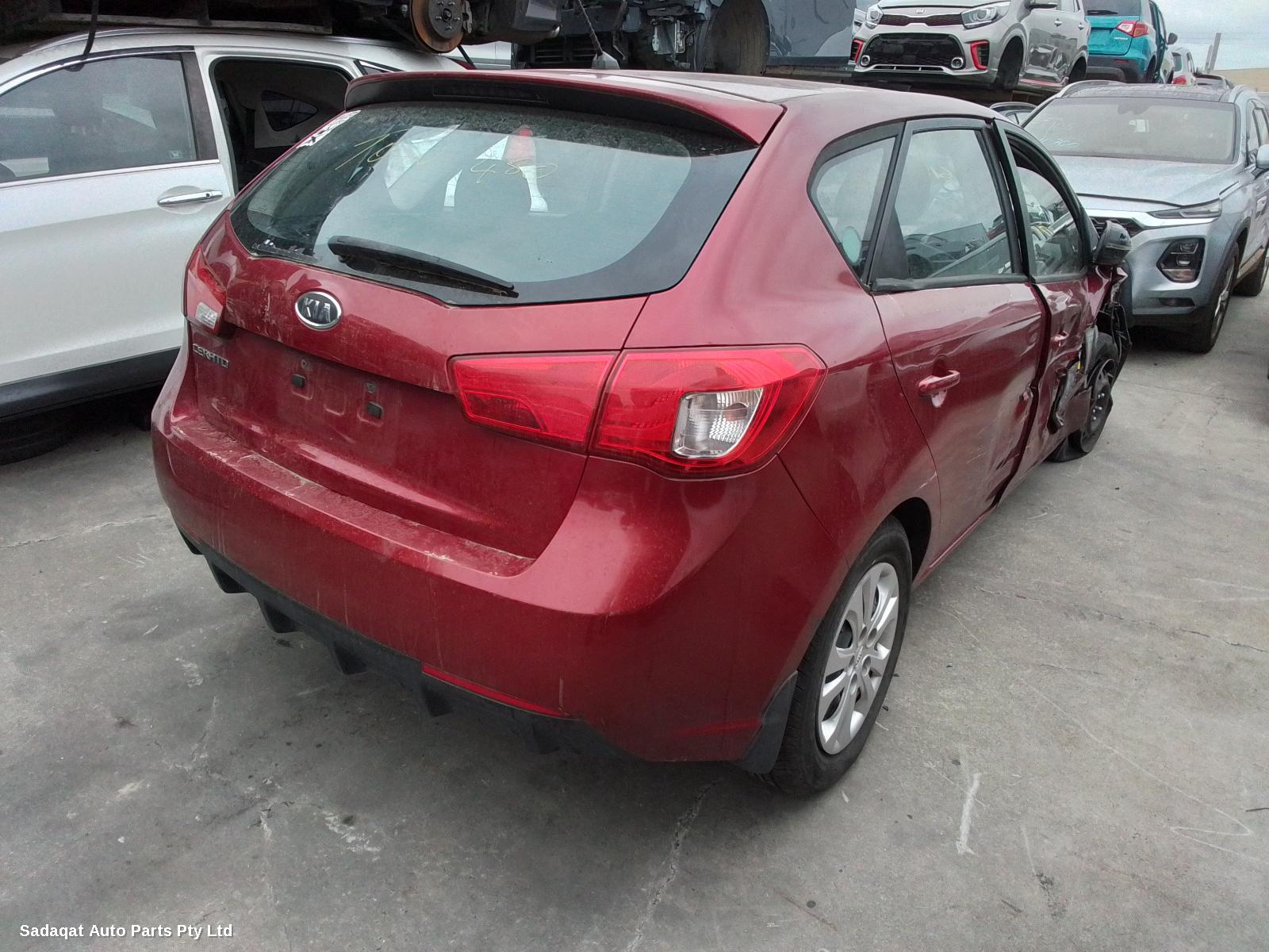 Kia Cerato Left Guard