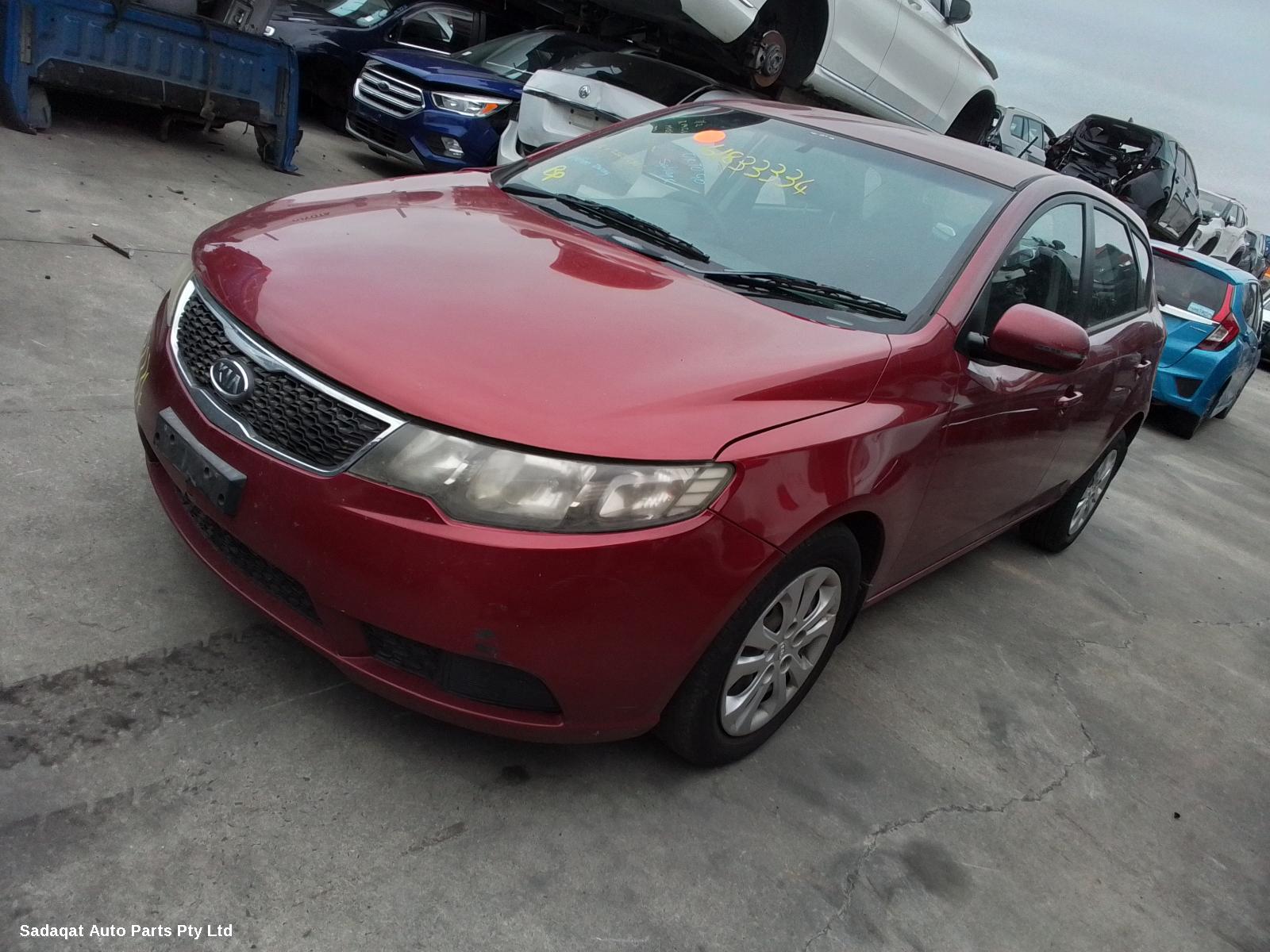 Kia Cerato Left Guard