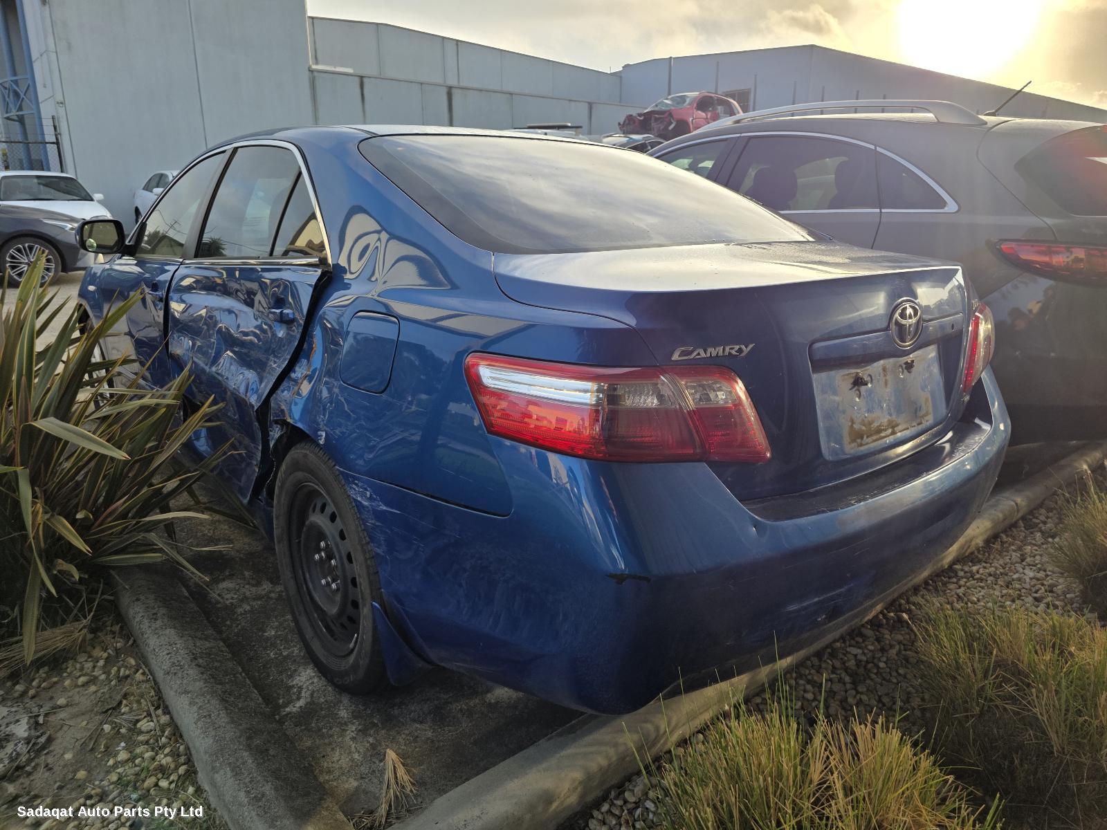 Toyota Camry Left Door Mirror