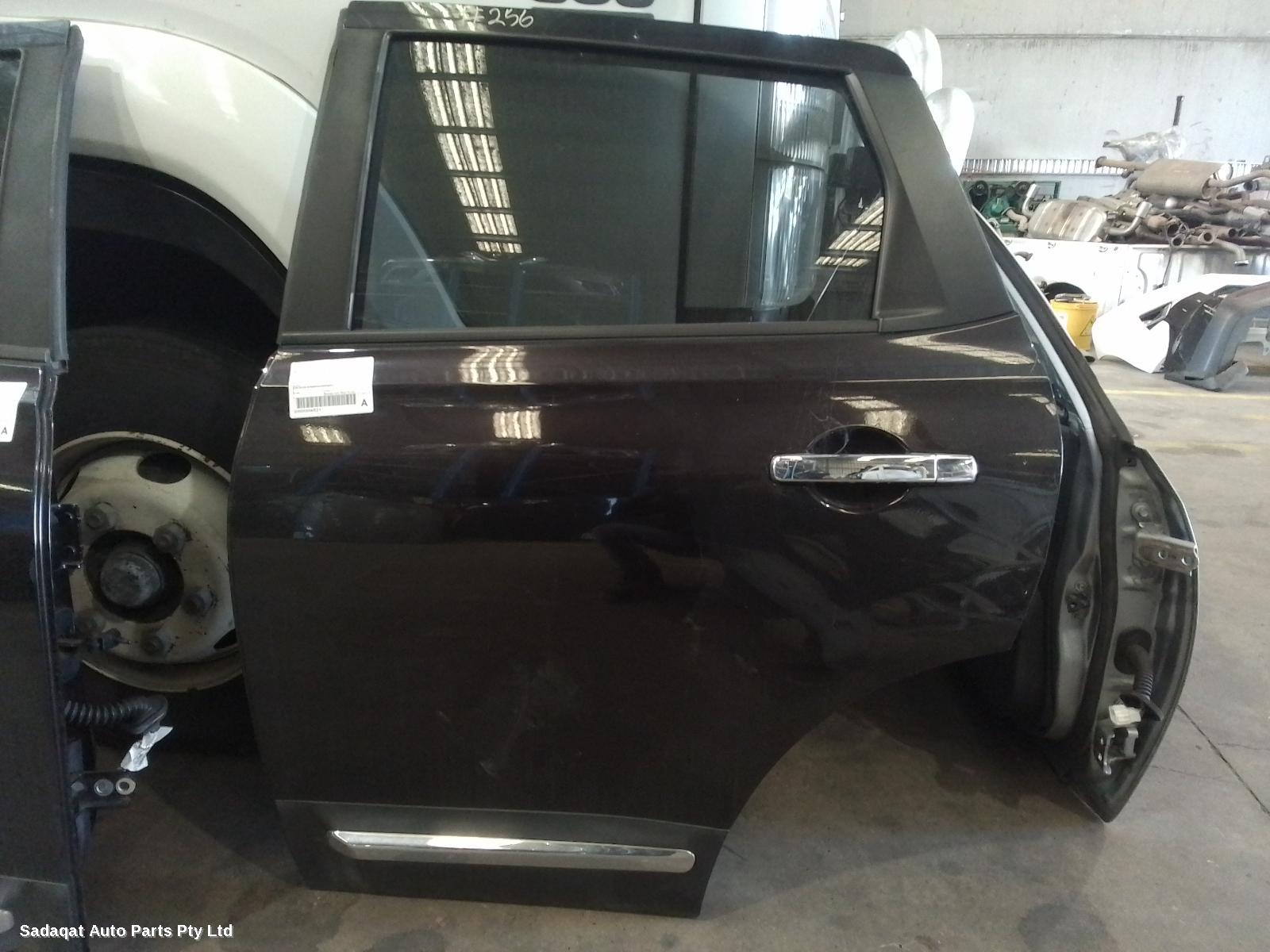 Nissan Dualis Left Rear Door/sliding