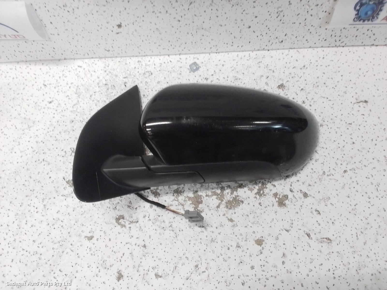 Nissan Dualis Left Door Mirror