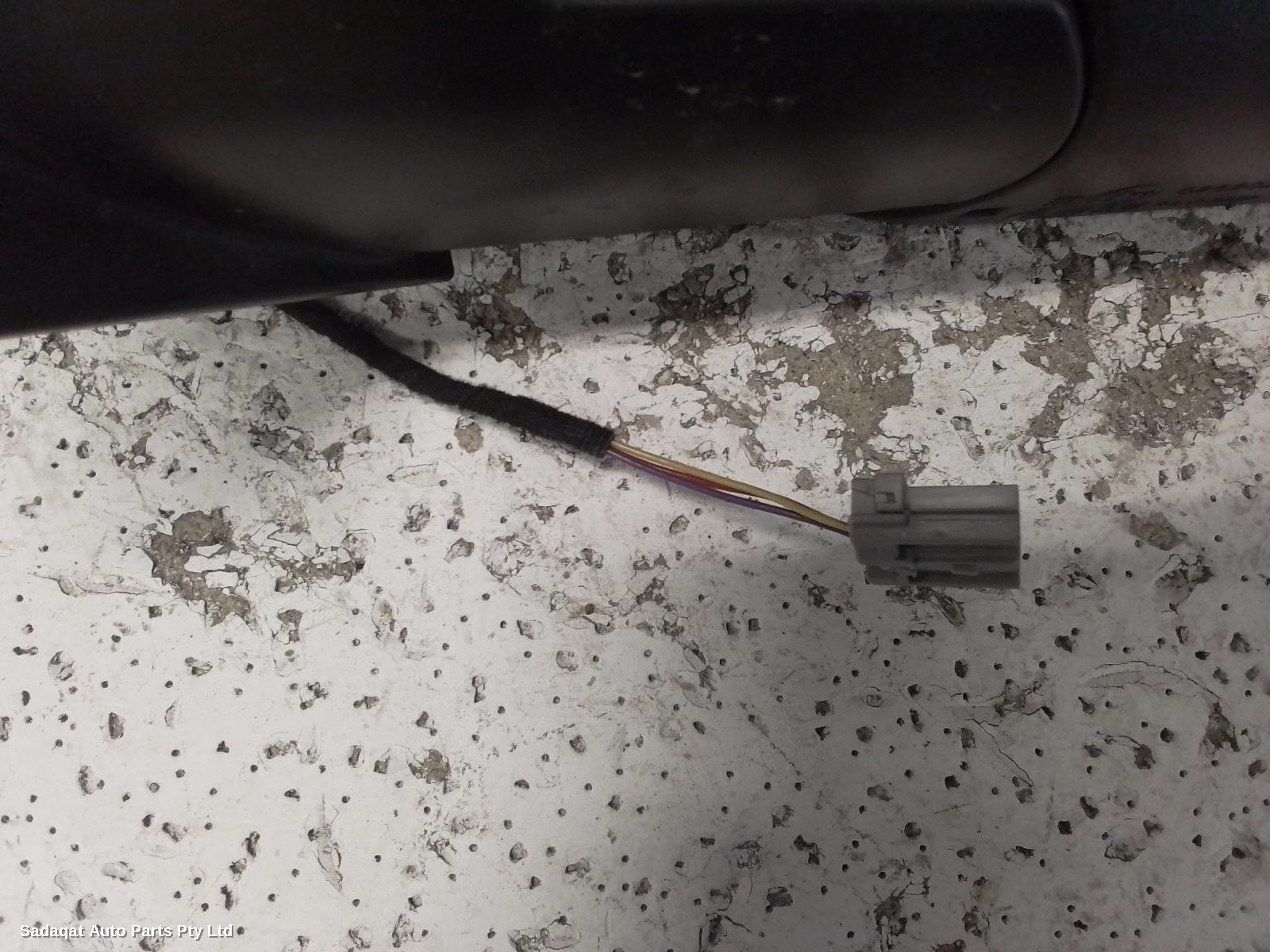 Nissan Dualis Left Door Mirror