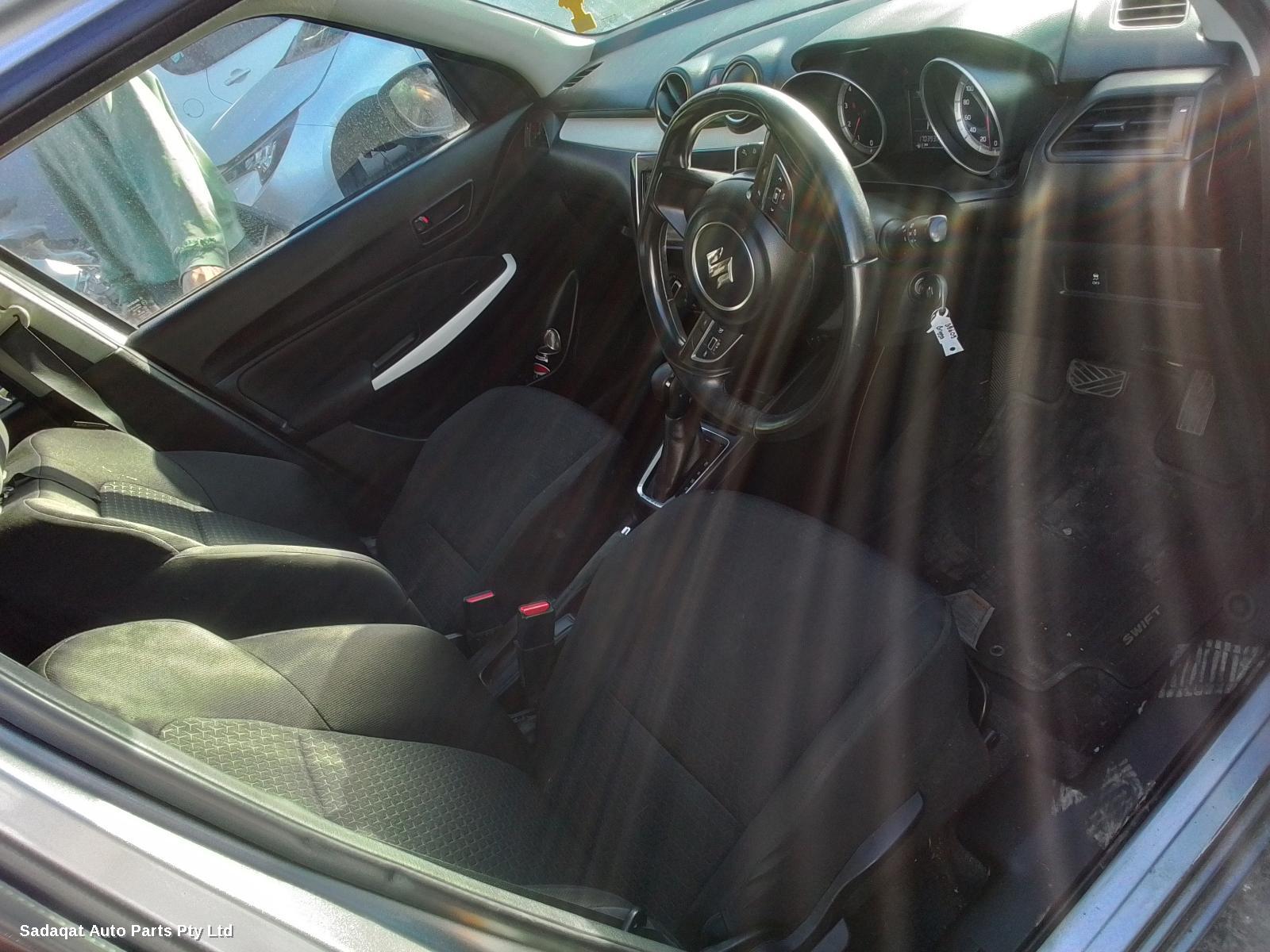 Suzuki Swift Left Door Mirror