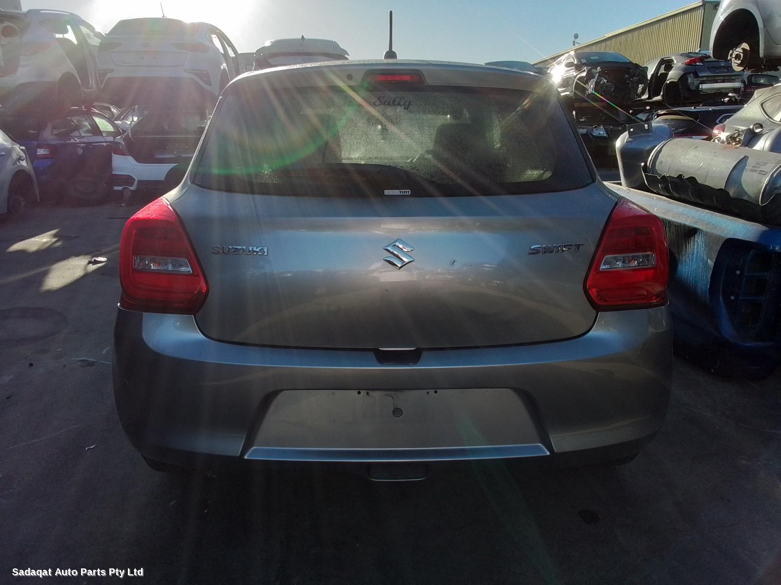 Suzuki Swift Left Door Mirror