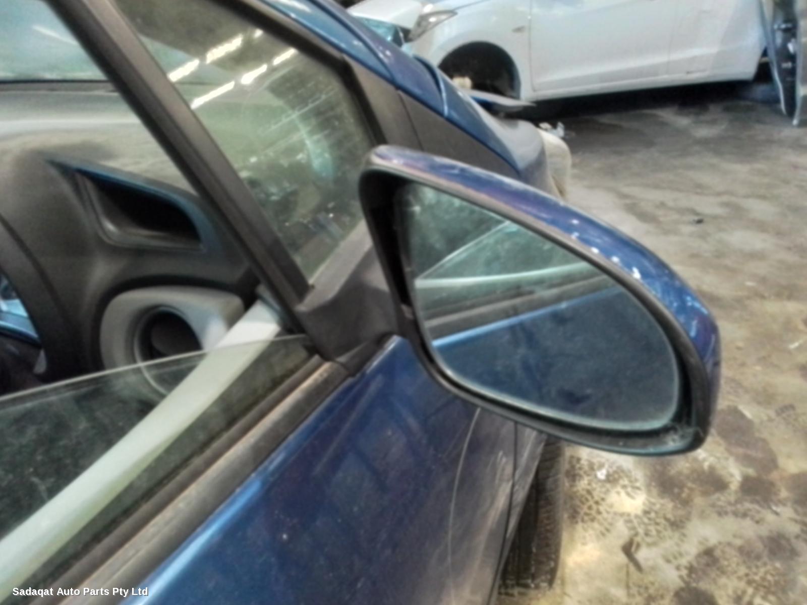 Toyota Yaris Right Taillight