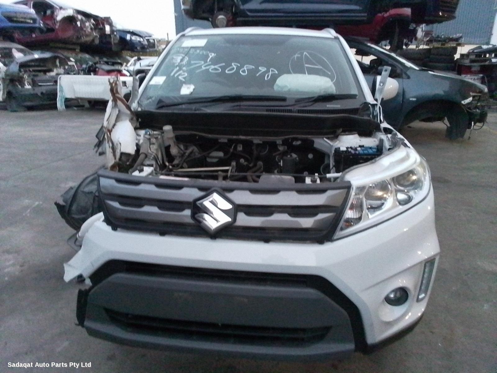 Suzuki Vitara Left Door Mirror