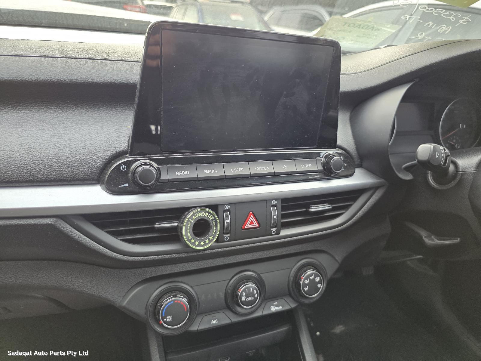 Kia Cerato Right Door Mirror