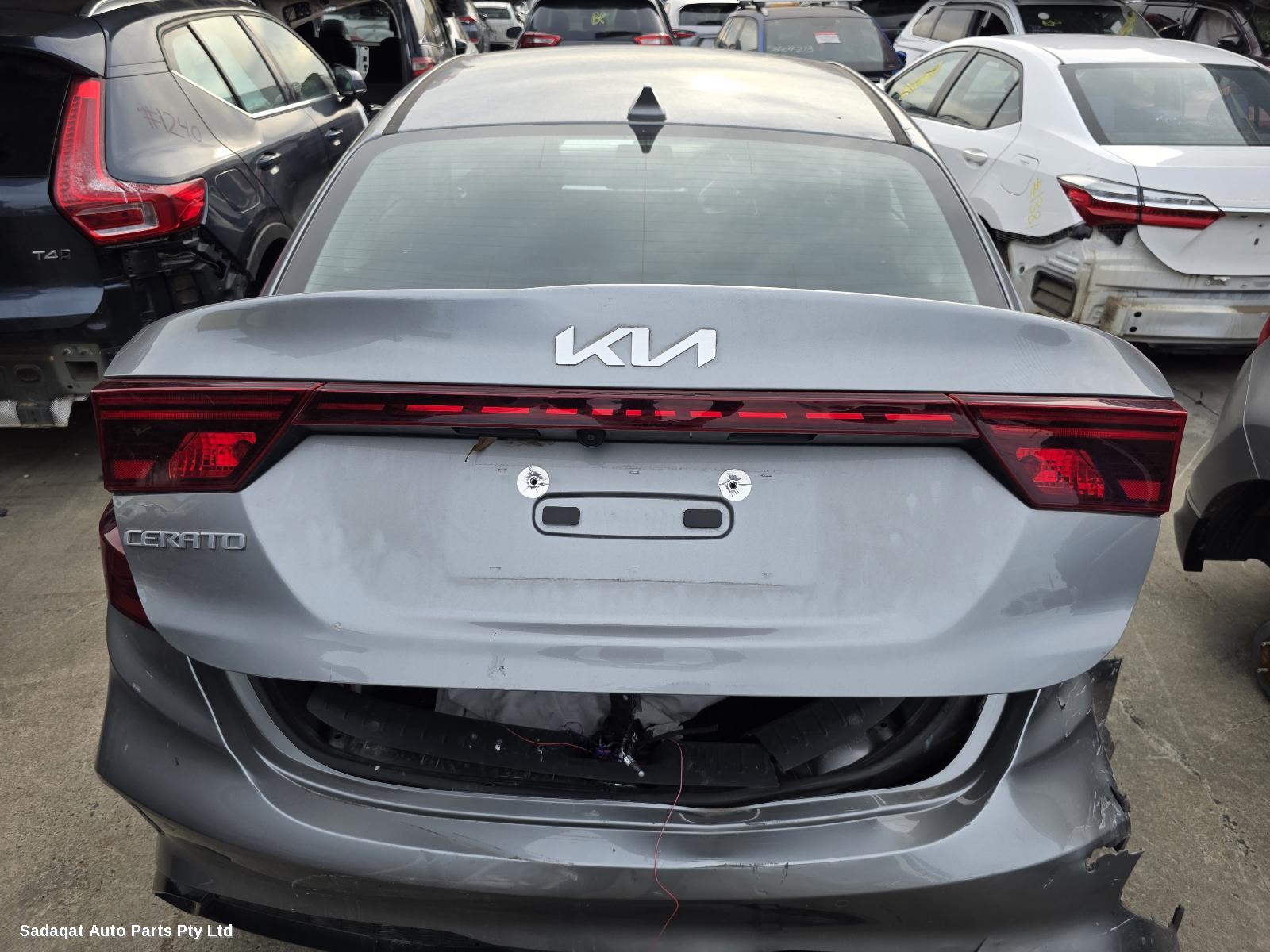 Kia Cerato Right Door Mirror