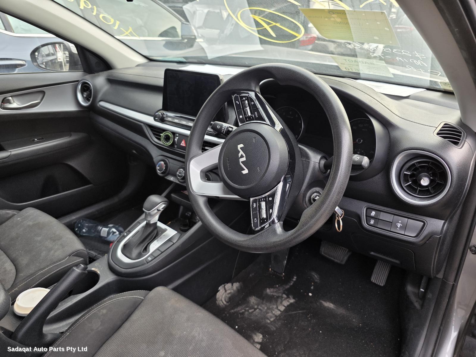 Kia Cerato Right Door Mirror