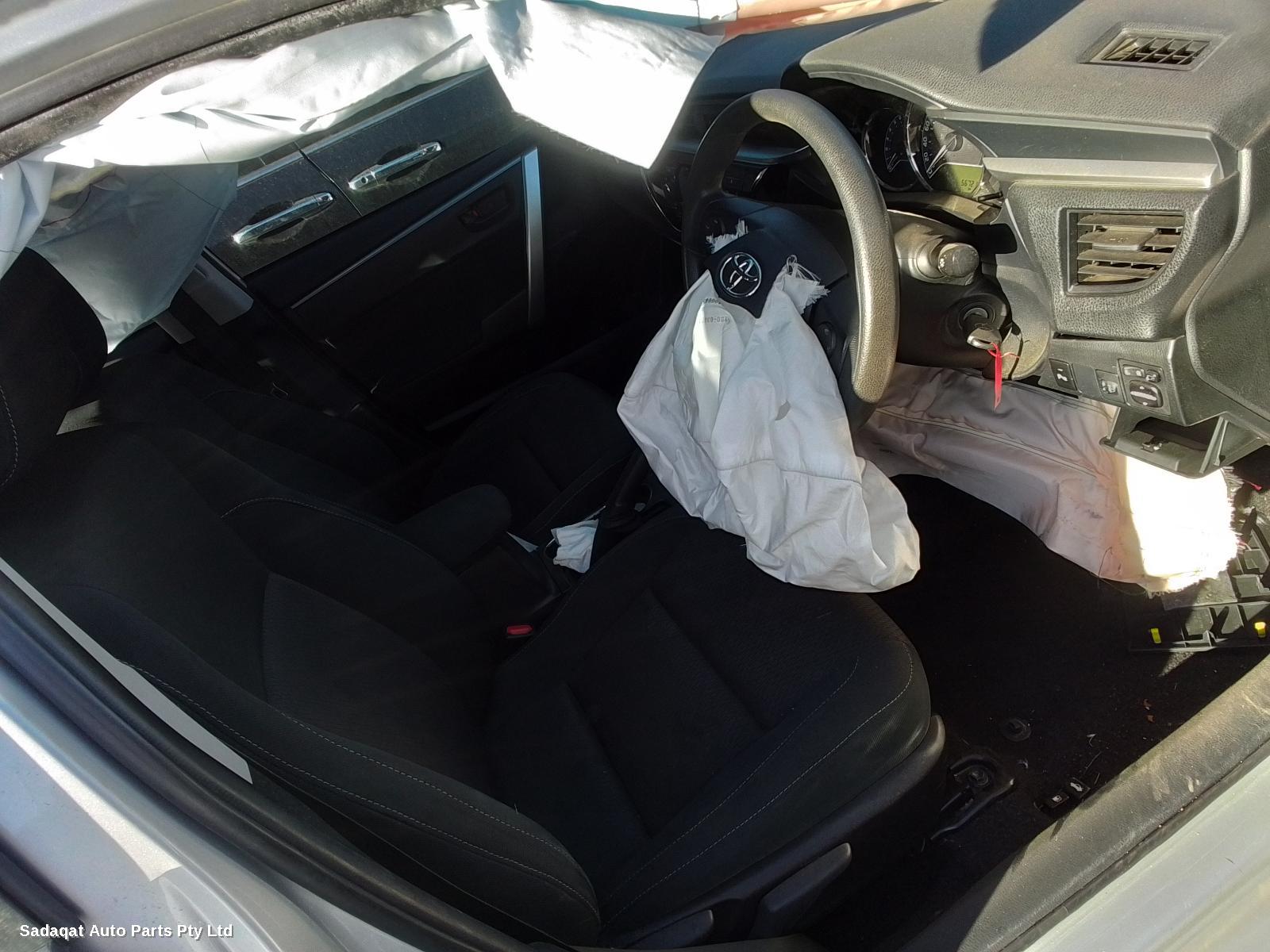 Toyota Corolla Left Taillight