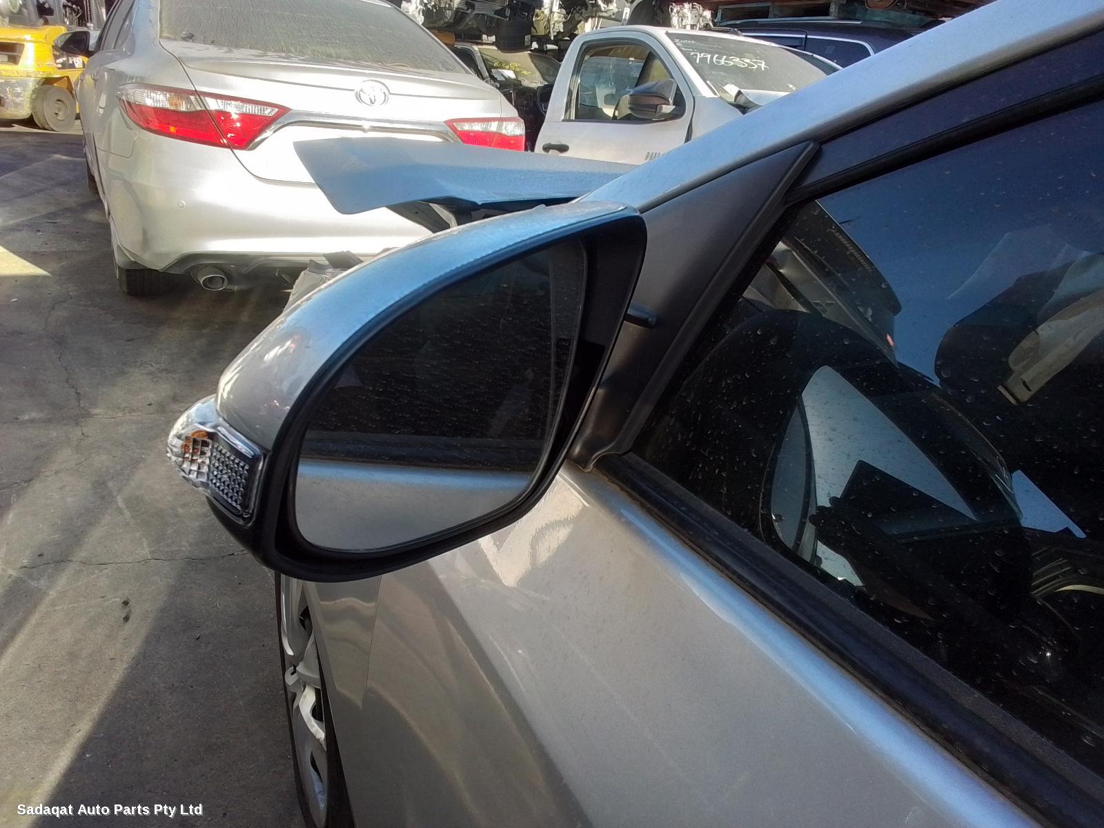 Toyota Corolla Left Taillight