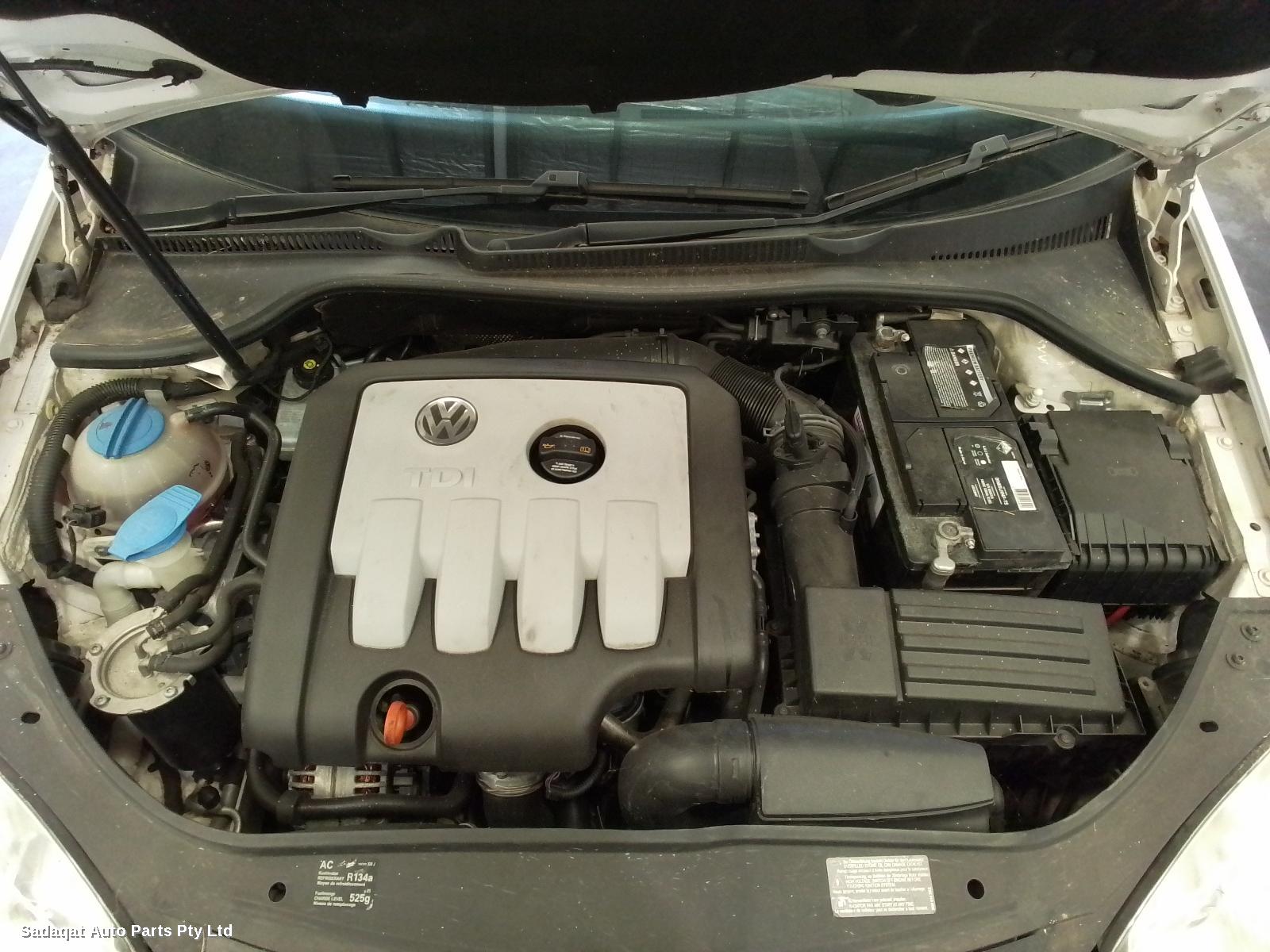 Volkswagen Golf R/bar Bracket/reinfo