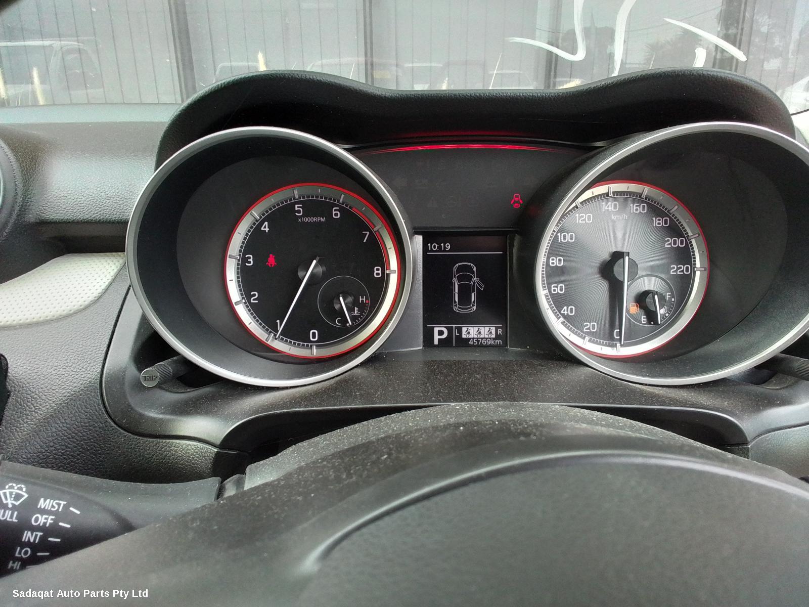 Suzuki Swift Left Door Mirror