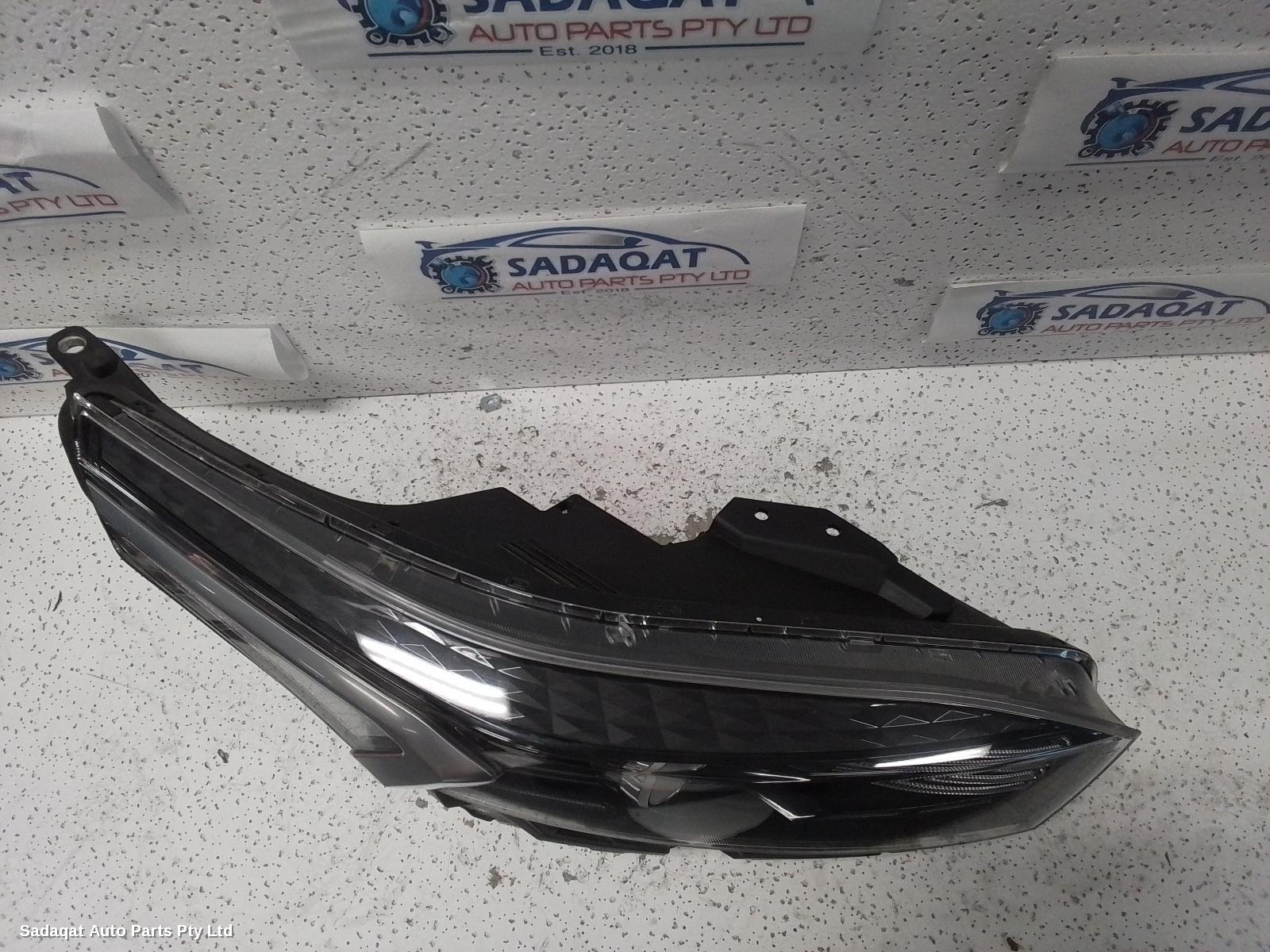 Kia Cerato Right Headlamp