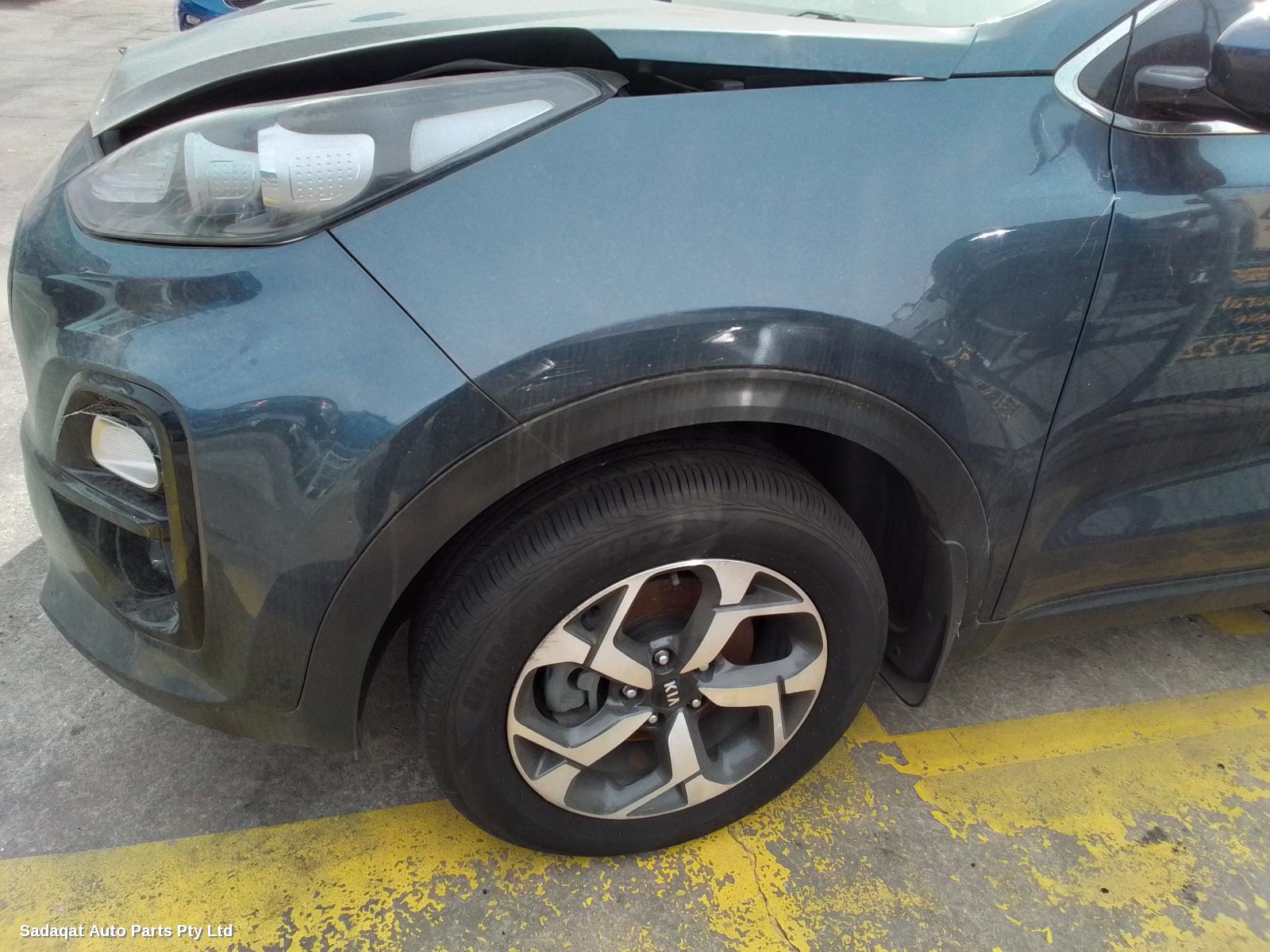 Kia Sportage Hatch Strut