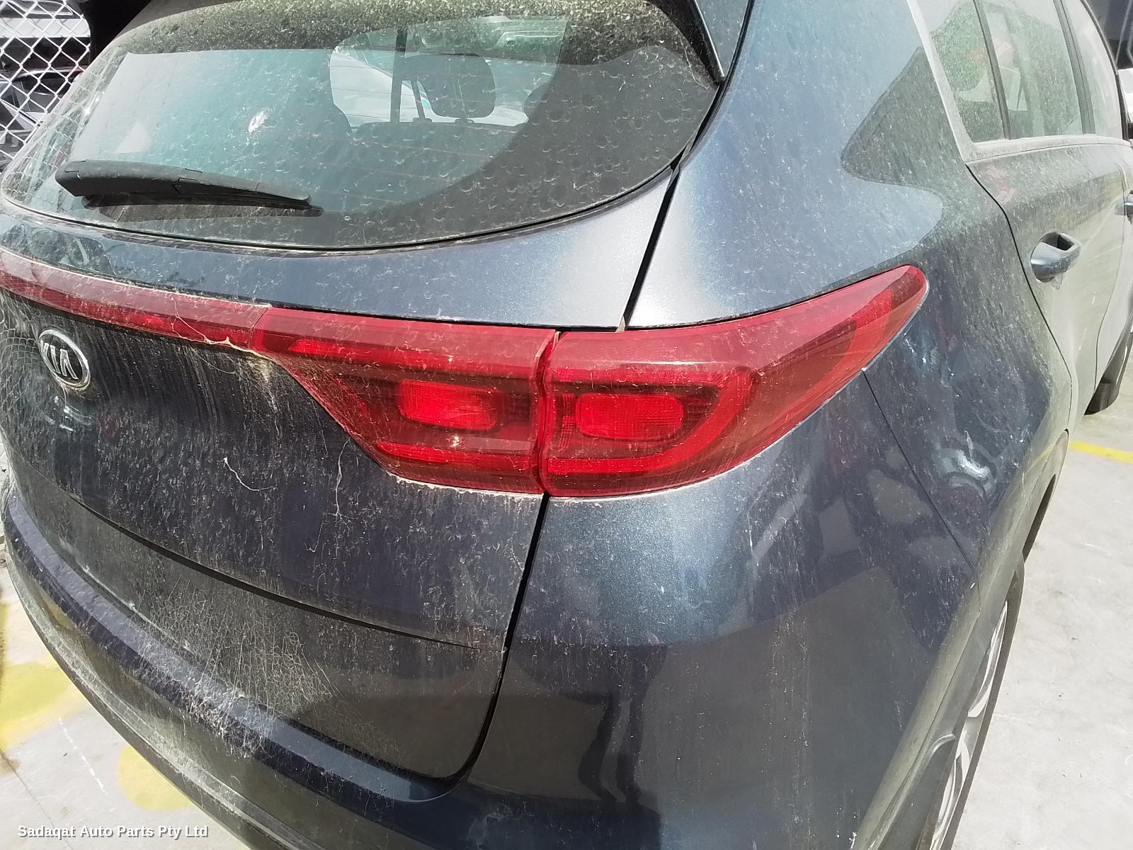 Kia Sportage Hatch Strut