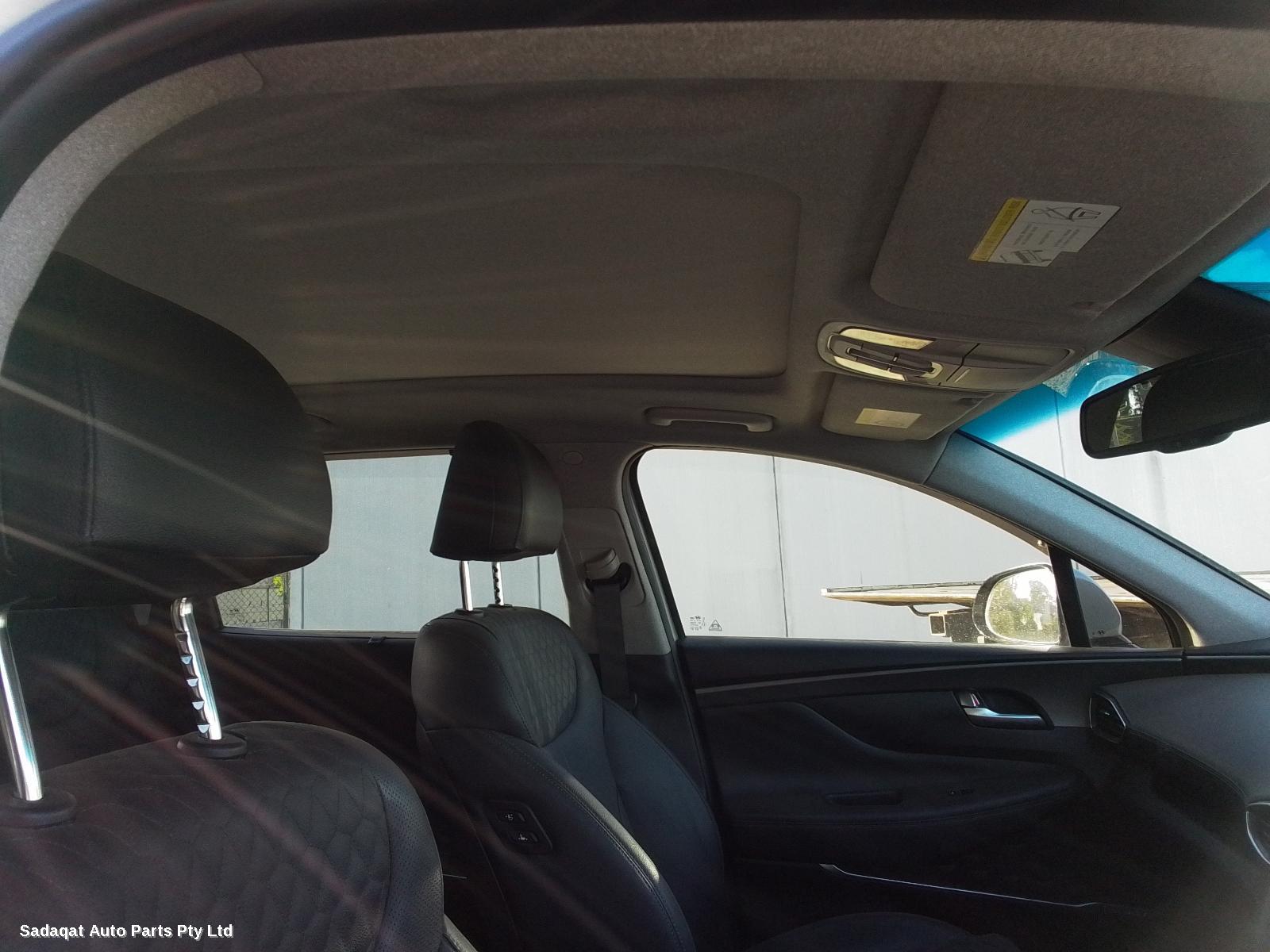 Hyundai Santa Fe 3rd Seat