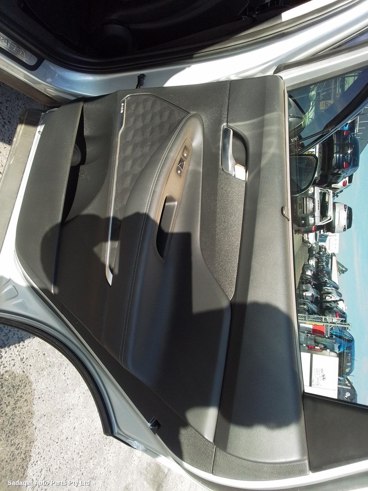 Hyundai Santa Fe 3rd Seat