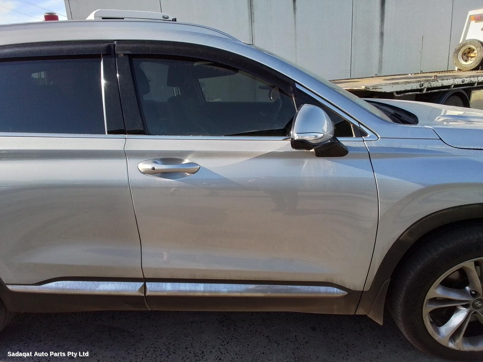 Hyundai Santa Fe 3rd Seat