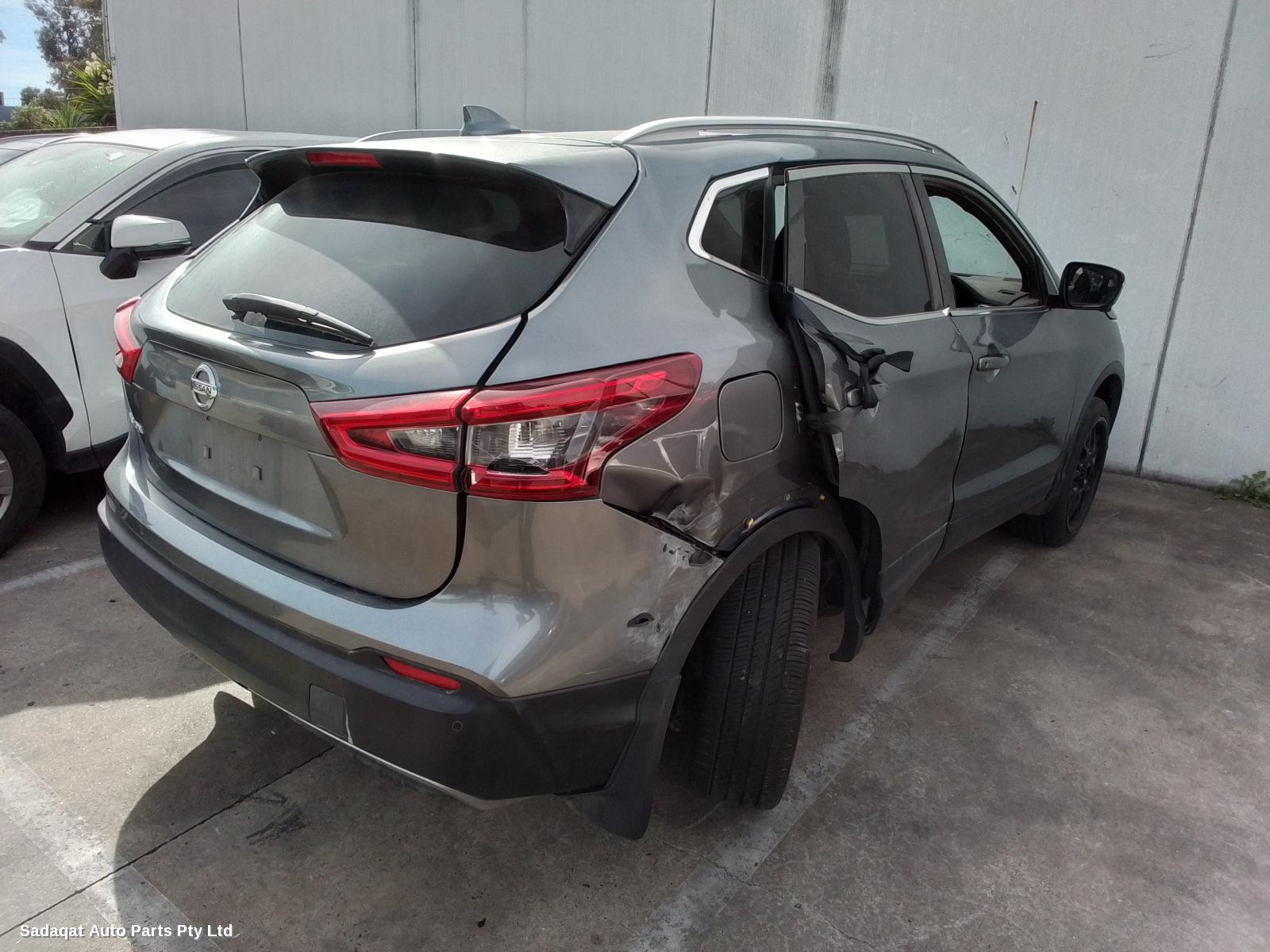 Nissan Qashqai Front Seat