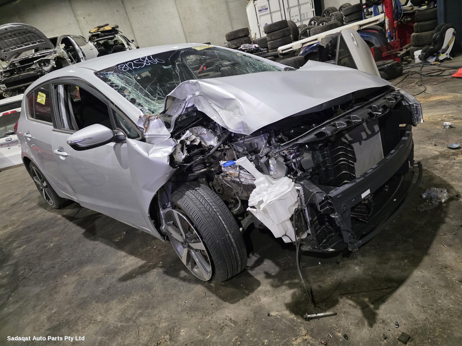 Volkswagen Golf R/bar Bracket/reinfo