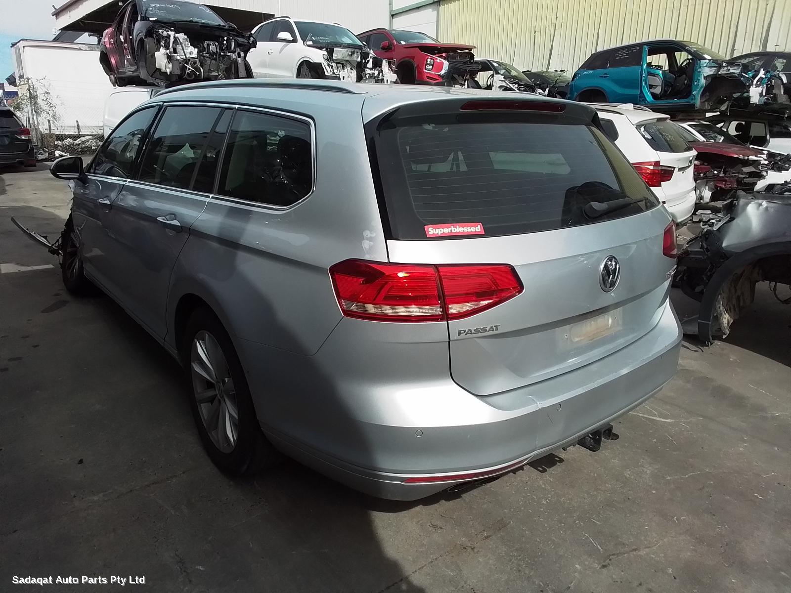 Volkswagen Passat Hatch Strut