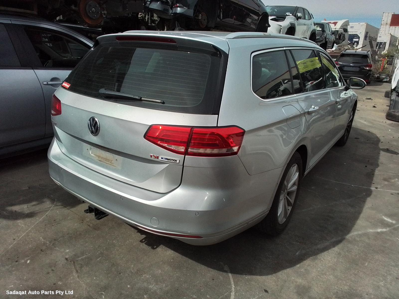 Volkswagen Passat Hatch Strut