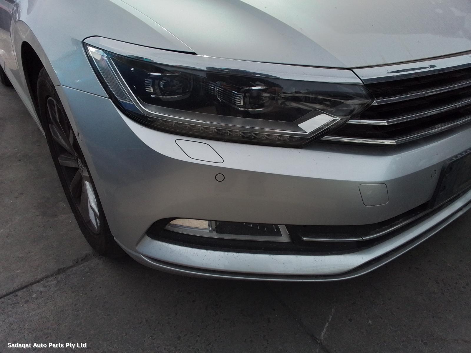 Volkswagen Passat Hatch Strut