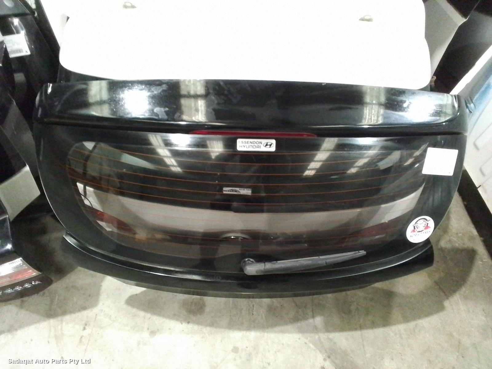 Hyundai Accent Bootlid/tailgate