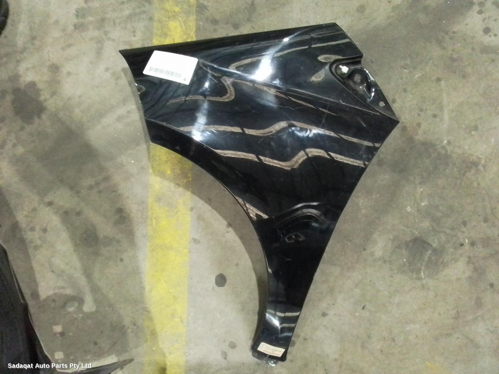 Mercedes A Class Left Guard