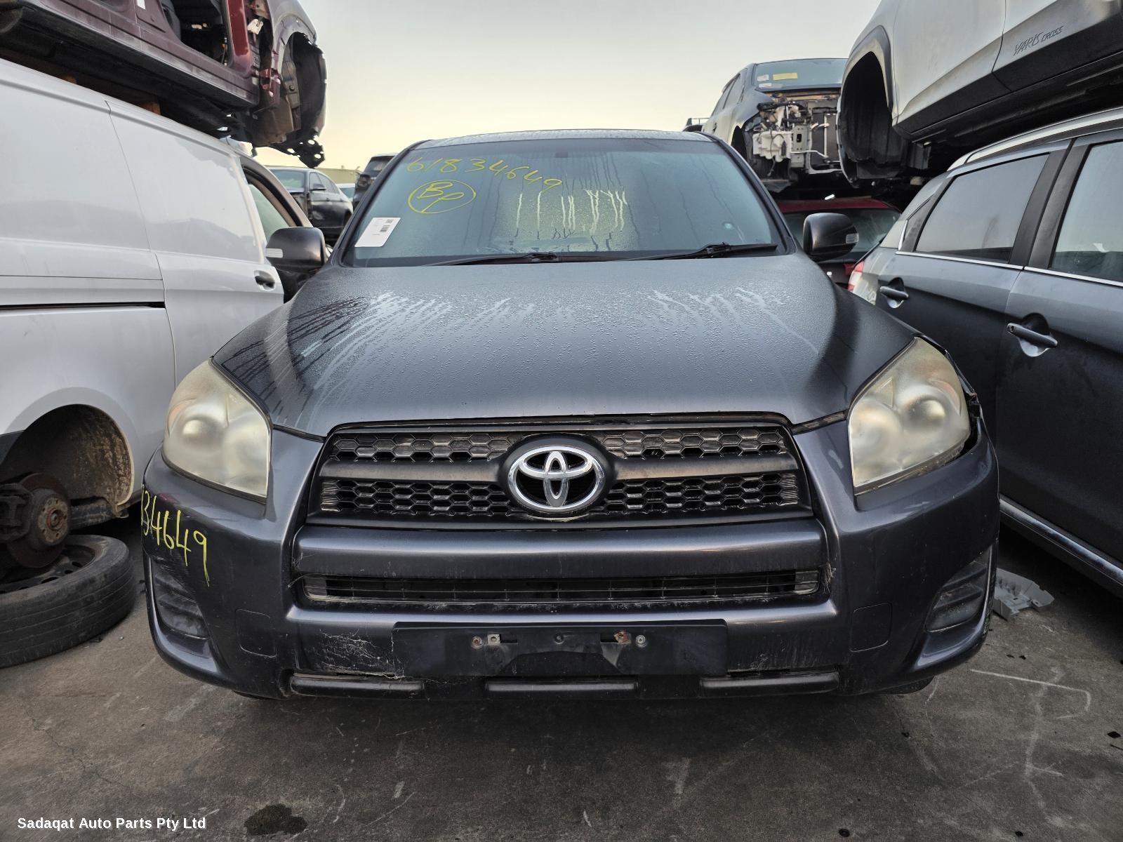 Toyota Rav4 Left Taillight