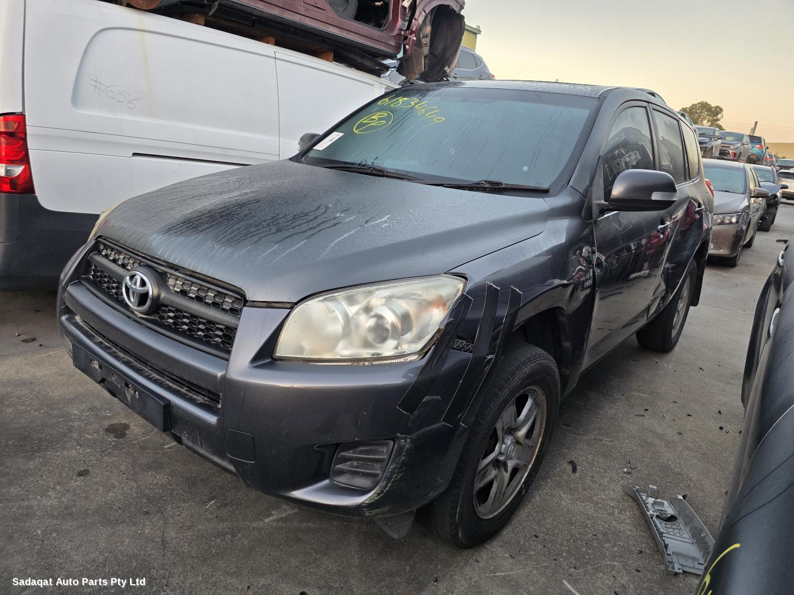 Toyota Rav4 Left Taillight