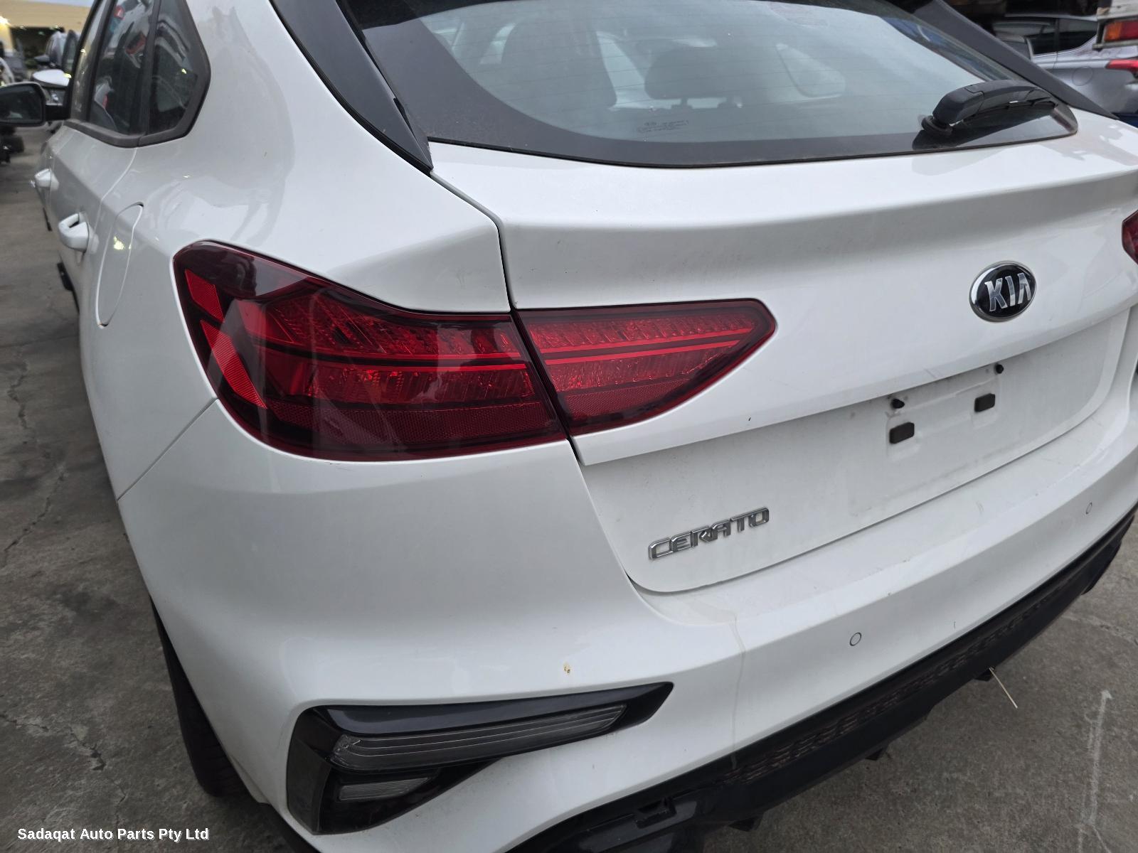 Kia Cerato Right Door Mirror