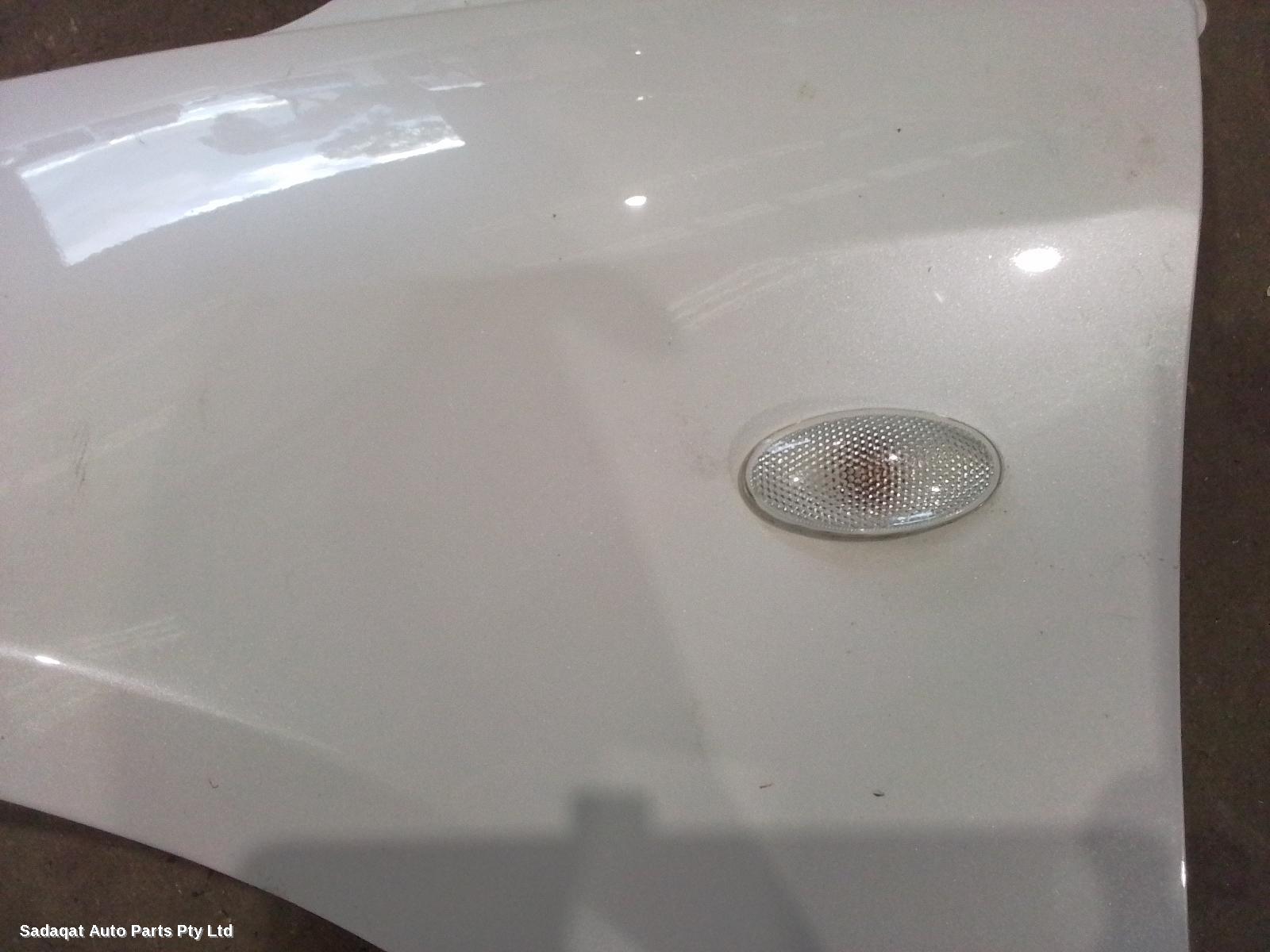 Suzuki Swift Left Guard