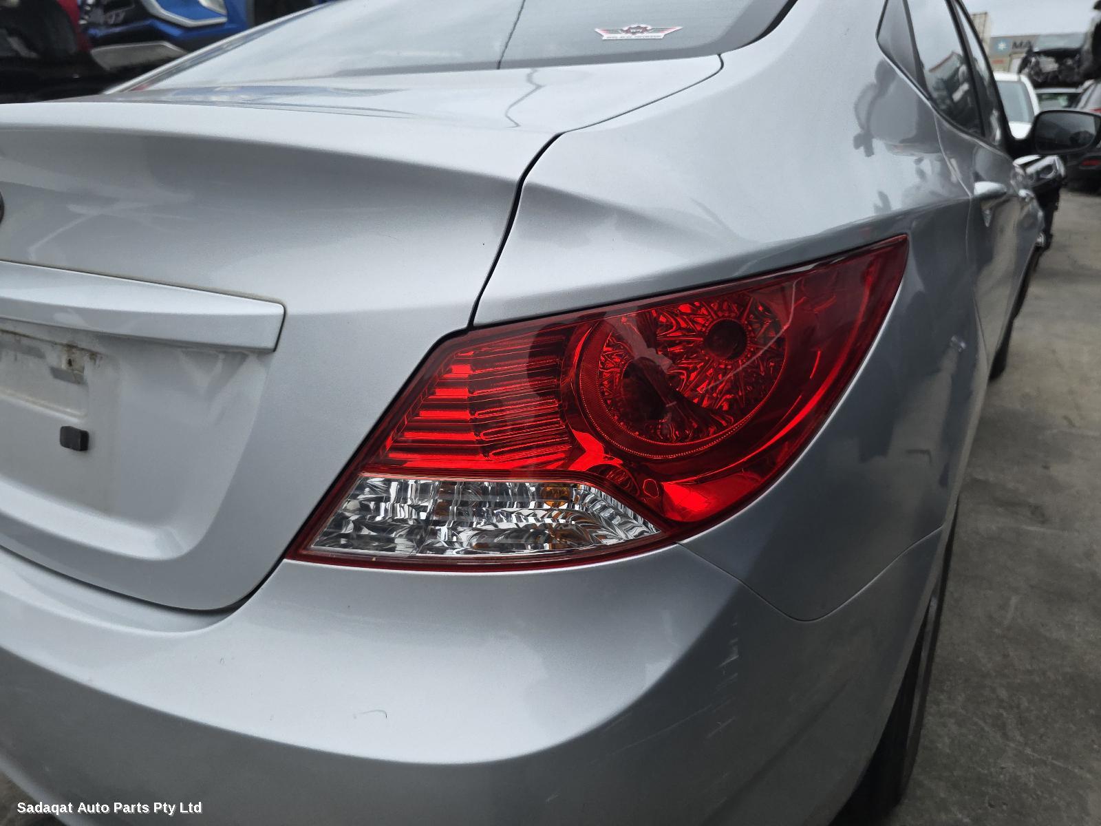 Hyundai Accent Left Guard