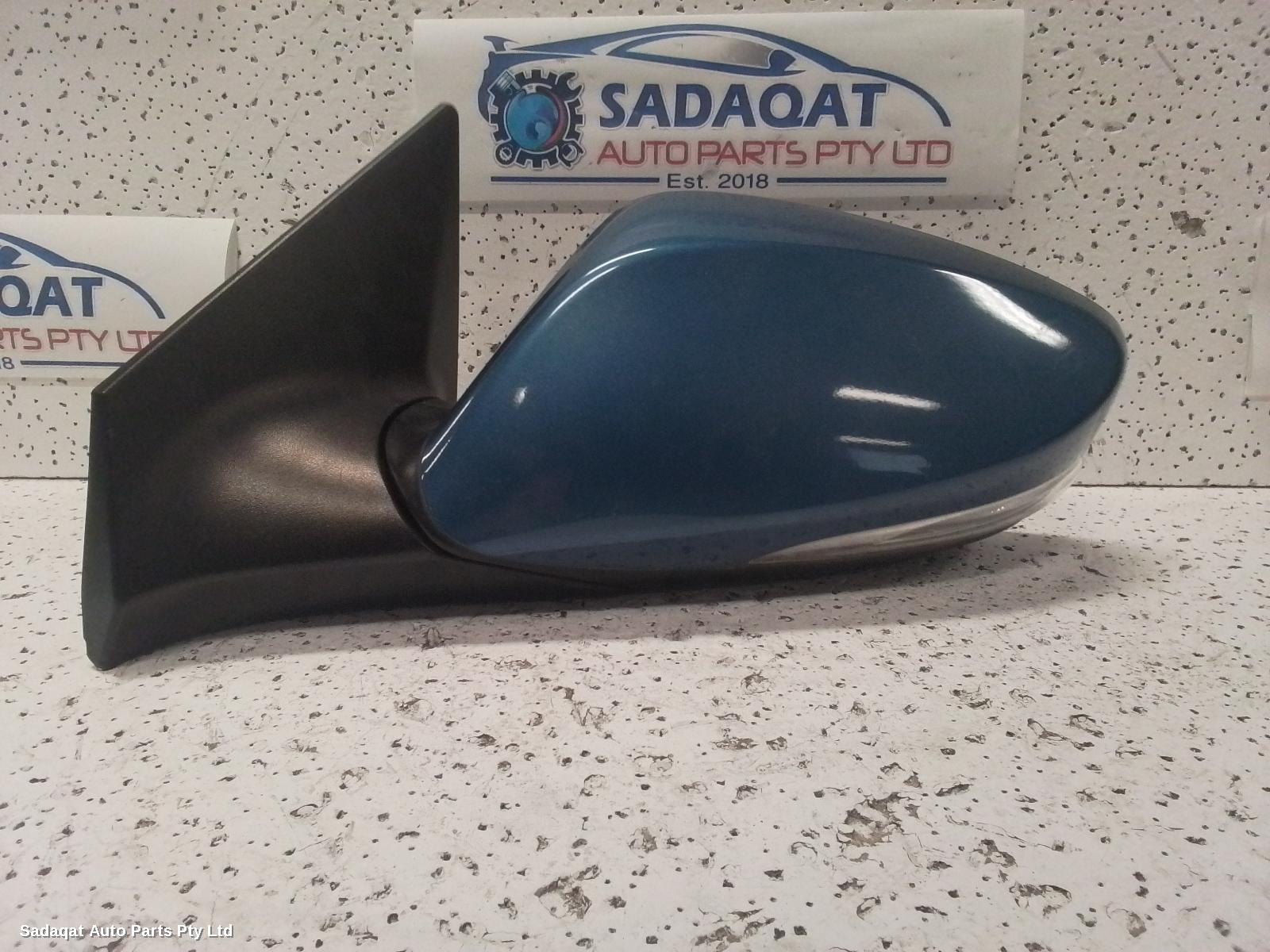 Hyundai Elantra Left Door Mirror