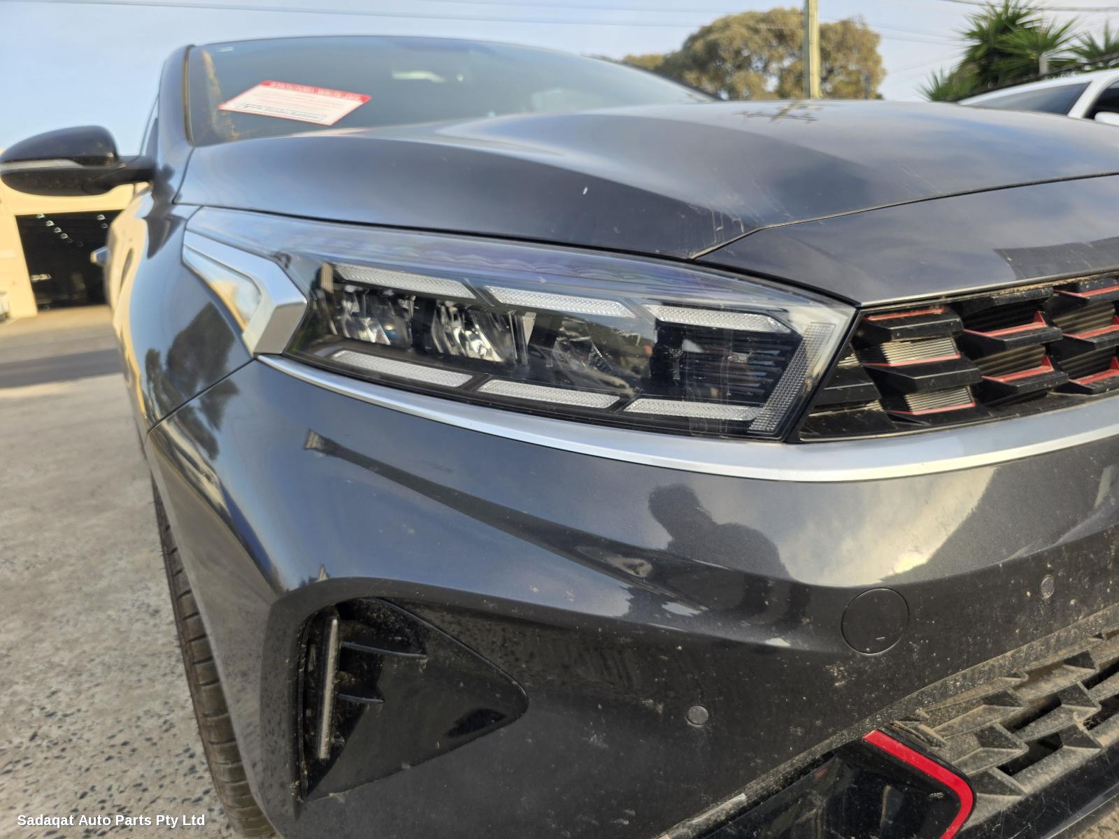 Kia Cerato Left Front Door Window