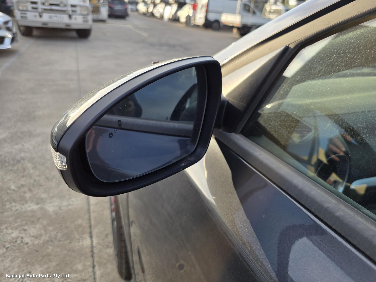 Kia Cerato Left Front Door Window
