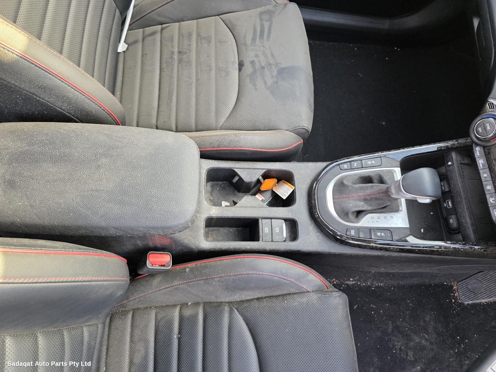 Kia Cerato Left Front Door Window