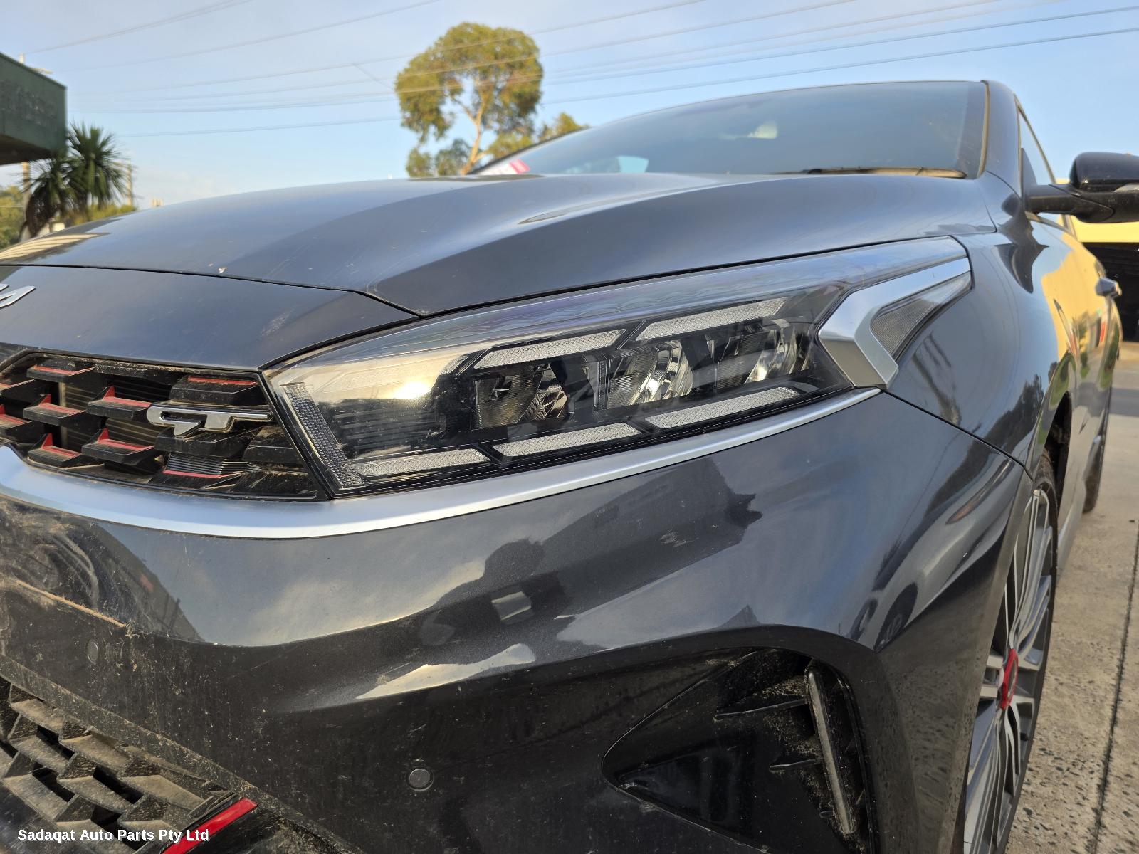 Kia Cerato Left Front Door Window