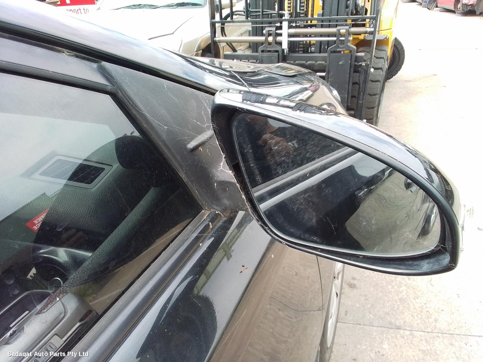 Toyota Corolla Right Headlamp