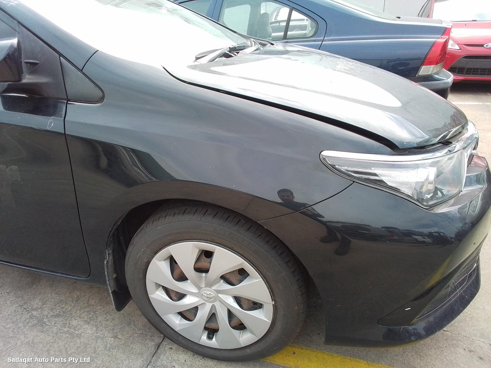 Toyota Corolla Right Headlamp