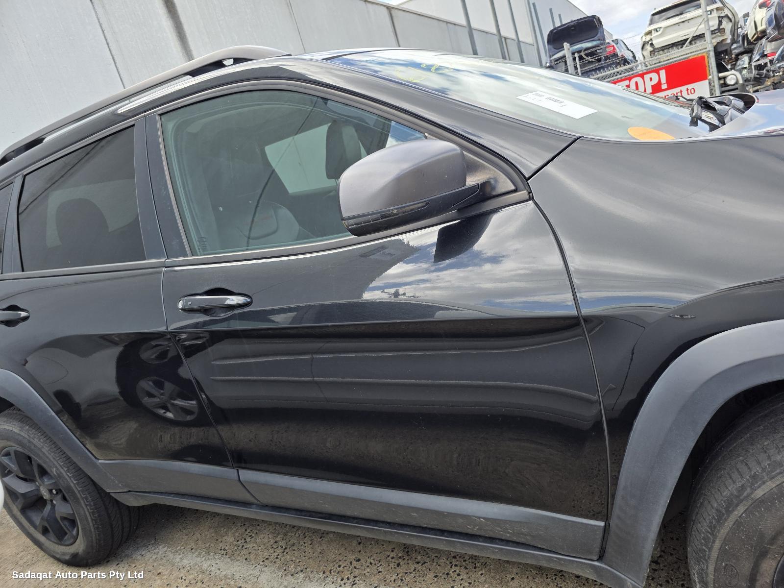 Jeep Cherokee Hoodlining