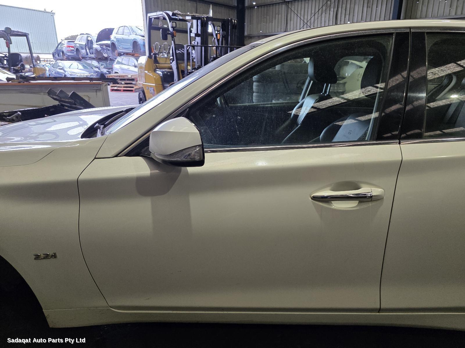 Infiniti Q50 Instrument Cluster