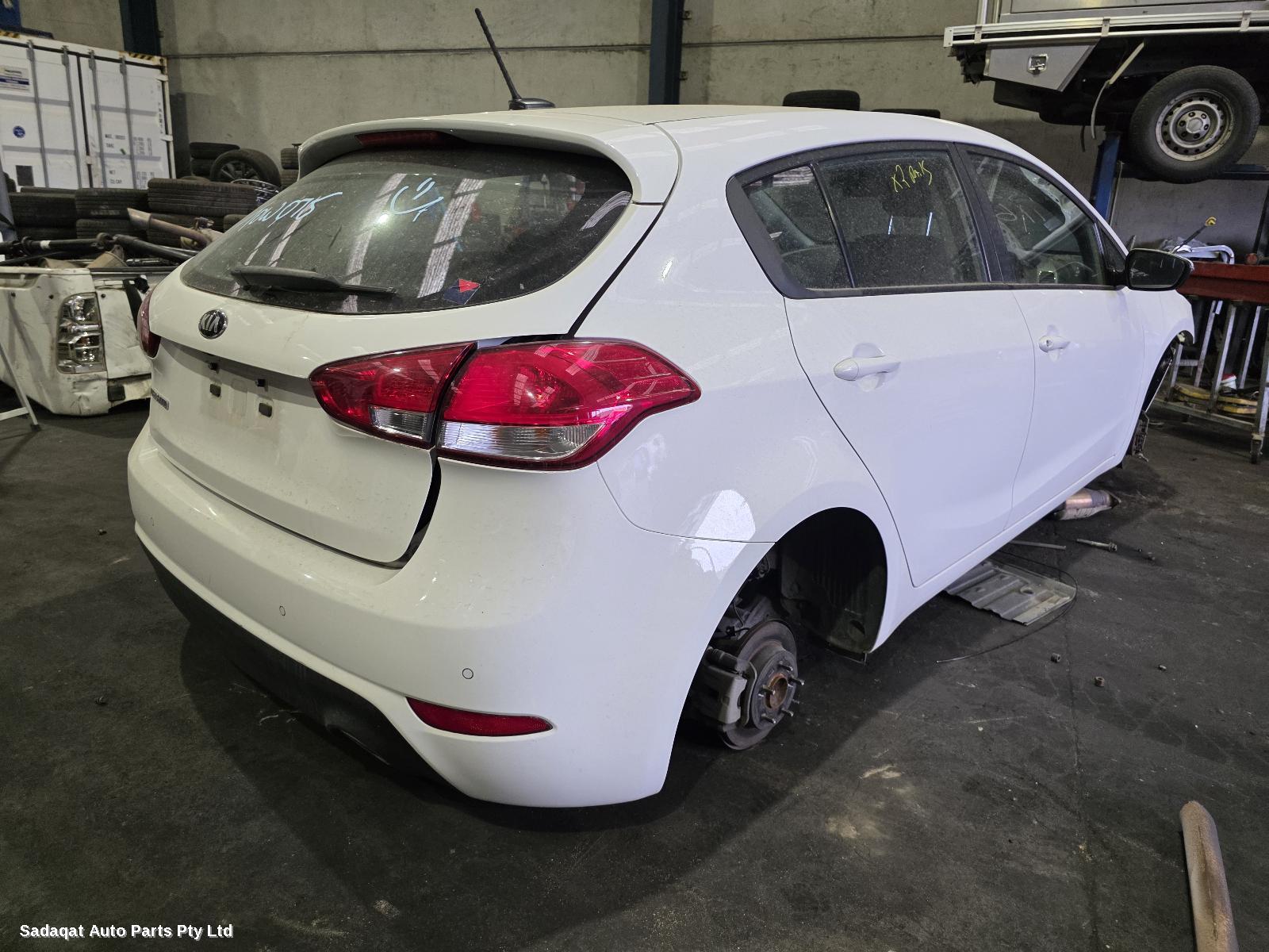 Kia Cerato Glove Box