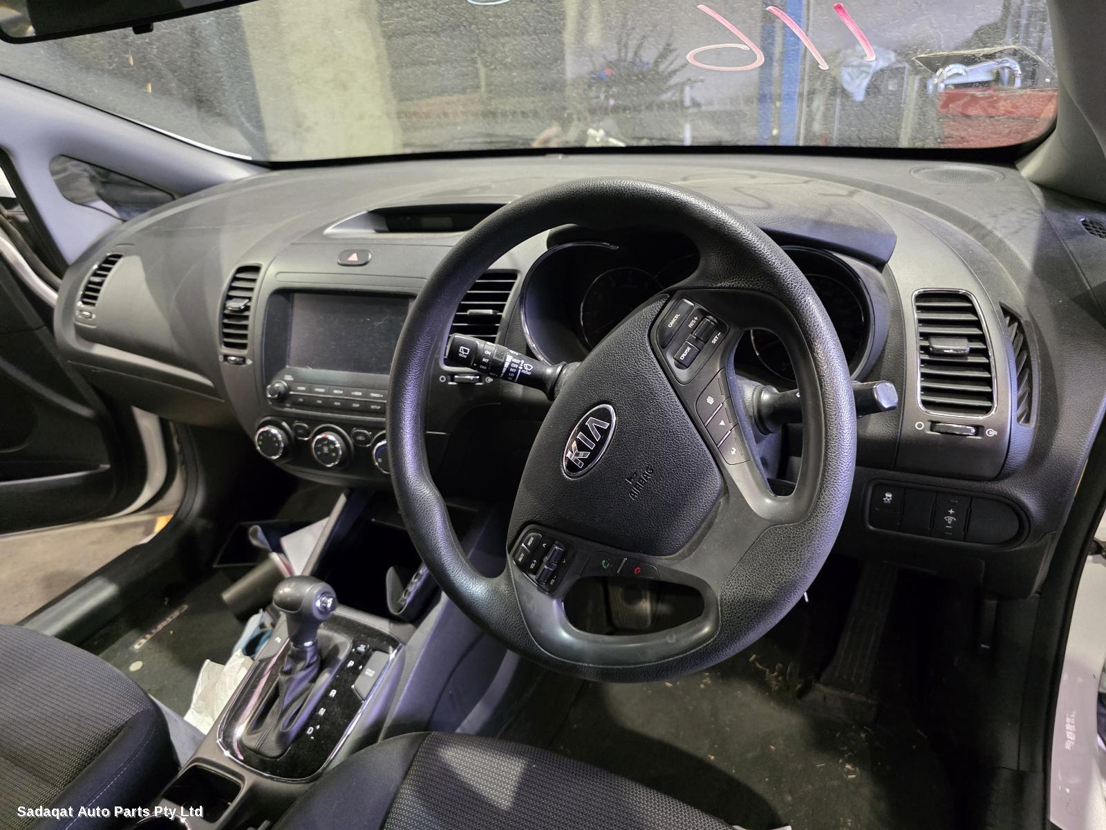 Kia Cerato Glove Box