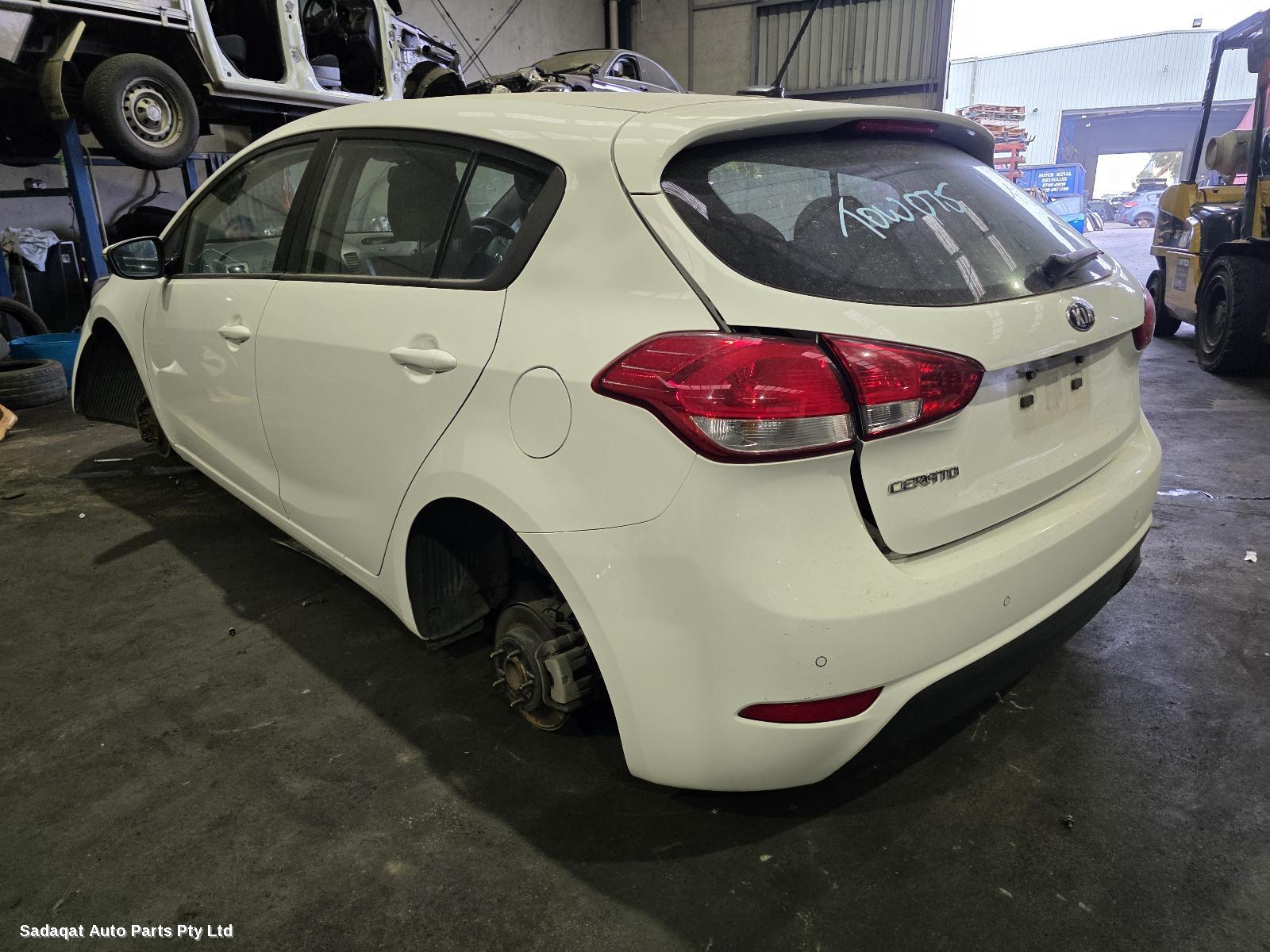 Kia Cerato Glove Box