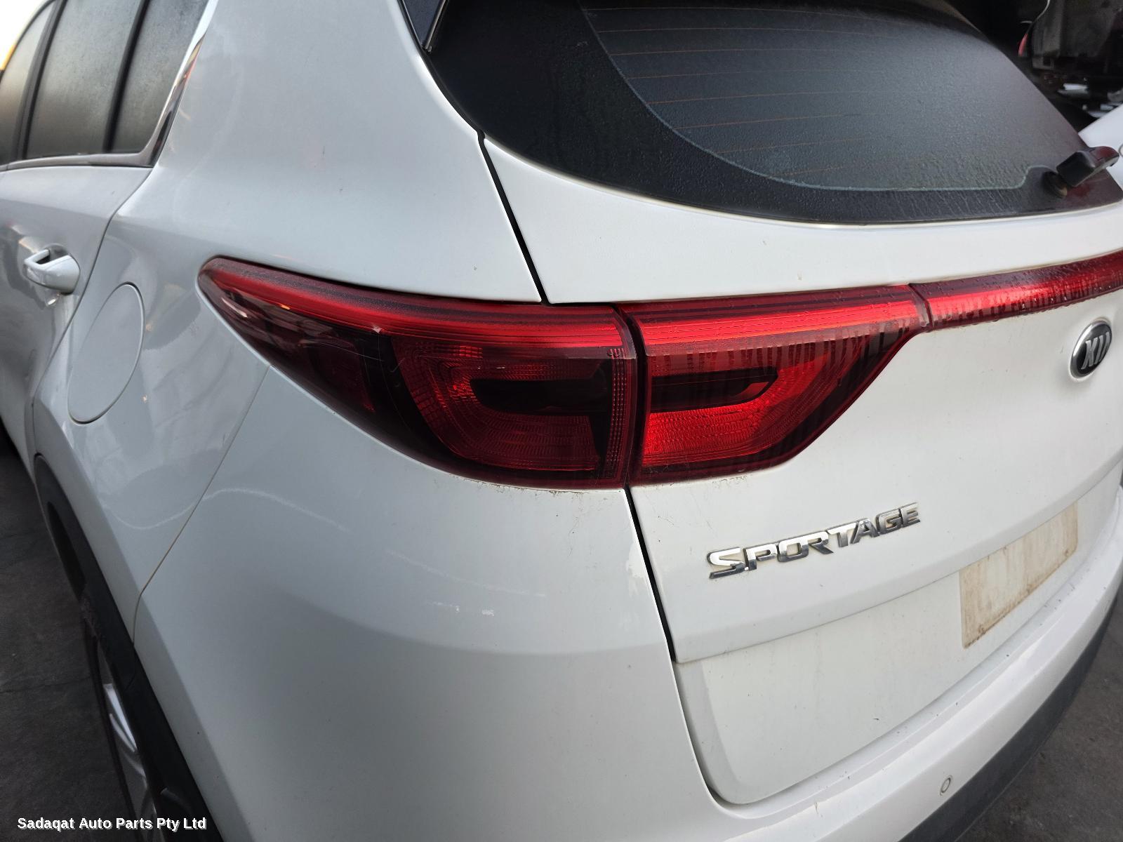 Kia Sportage Right Guard