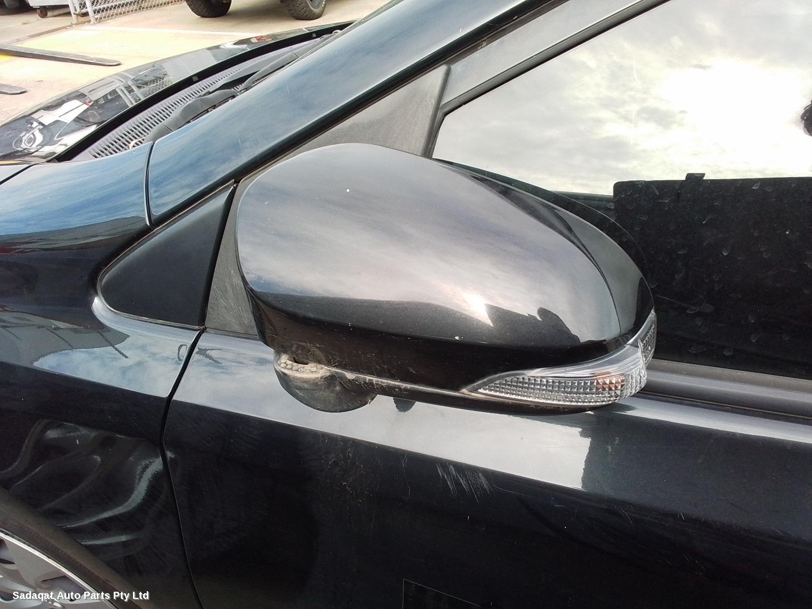 Toyota Corolla Right Headlamp