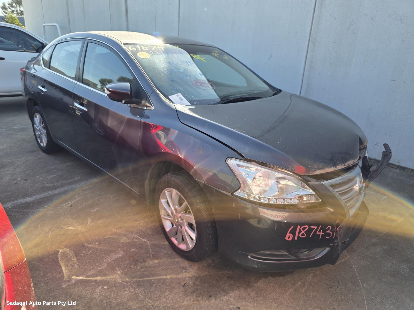 Nissan Pulsar Left Door Mirror